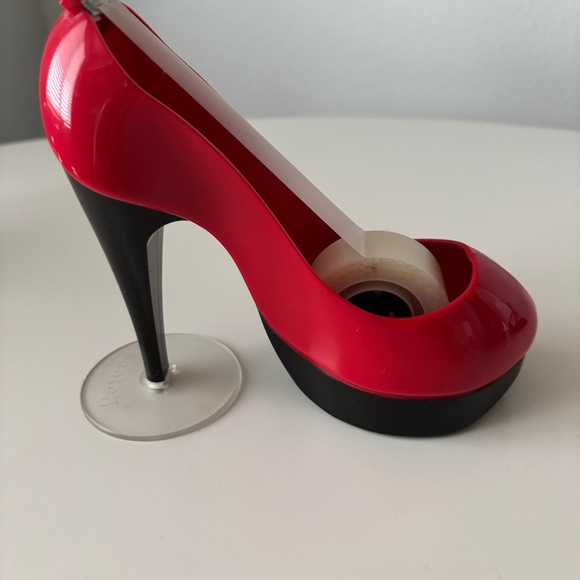 Scotch Red High Heel Tape Dispenser - Picture 2 of 5